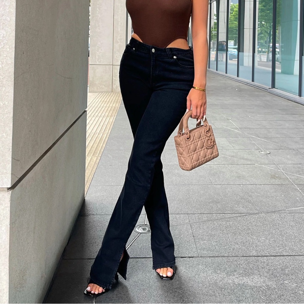 Supernova Side Split Straight Leg Jeans - Black